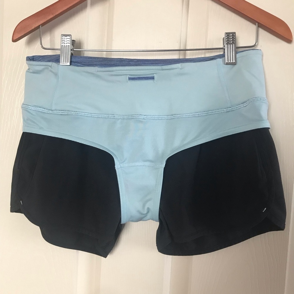 Lululemon Run: Speed Short
Black/ Blue Wee Stripe Size 6 - Picture 9 of 9